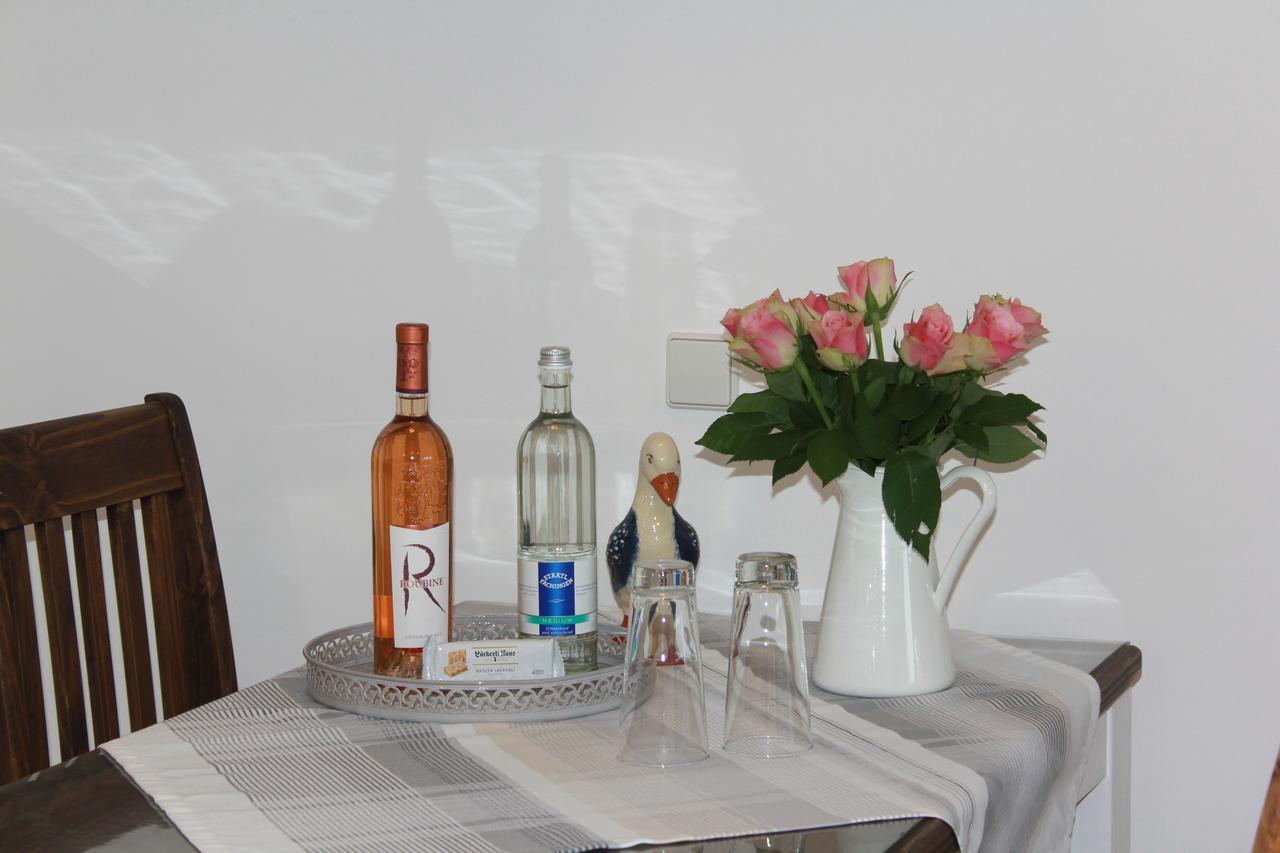 Mariaprimavera Apartment Am Kurpark Mit Schwarzwaldblick * * * * バート・クロツィンゲン エクステリア 写真